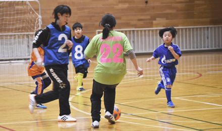 親子サッカーの様子